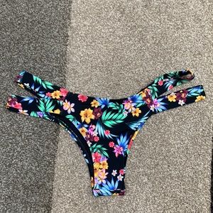 Pakaloha Kailua swim bottom!